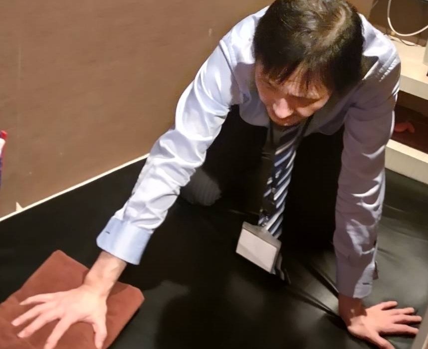 入社後はタオル折りや清掃業務がメインとなります！ 未経験でも簡単に始められるお仕事なので、経験がない方もすぐお仕事に慣れていただけます。