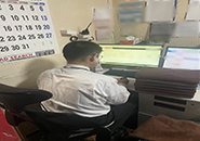 1日の売り上げ目標達成時に給与とは別に1回5,000円を支給します。個人ノルマではありませんので、未経験で入社された方も支給されます！ ※月平均2～3万円。