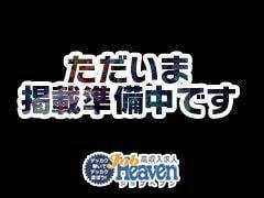 笑顔でお客様を迎える受付業務やご案内がメイン。人と話すことが好きな方にぴったりの、やりがいのあるお仕事です。