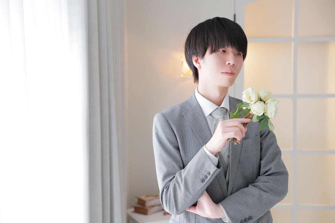入社1年5カ月で年収800万円！！今最も勢いのある「淫乱痴女エステ」は若い力で作る少数精鋭のお店だった？！勢いの秘密を覗いてください