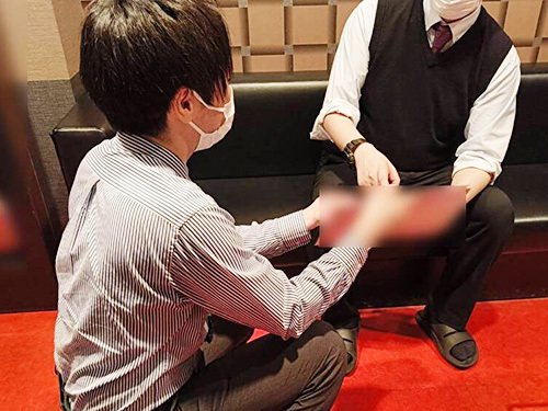 月給30万円を実現─未経験スタッフさんが語る、丁寧な接客が生む...